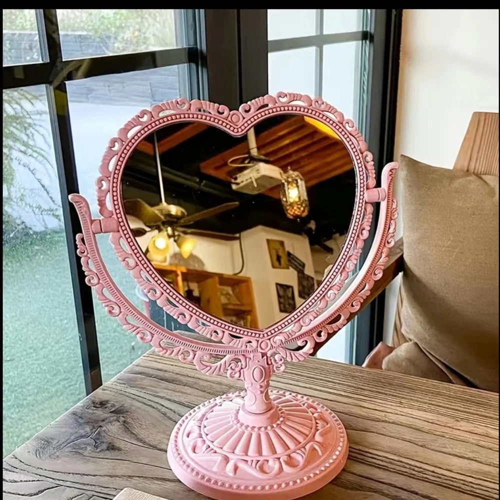 Double sided heart shaped vanity mirror (3 colors available)